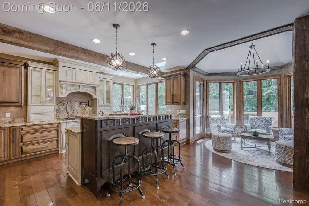6265 Crest Forest Court E Independence Charter Township MI 48348