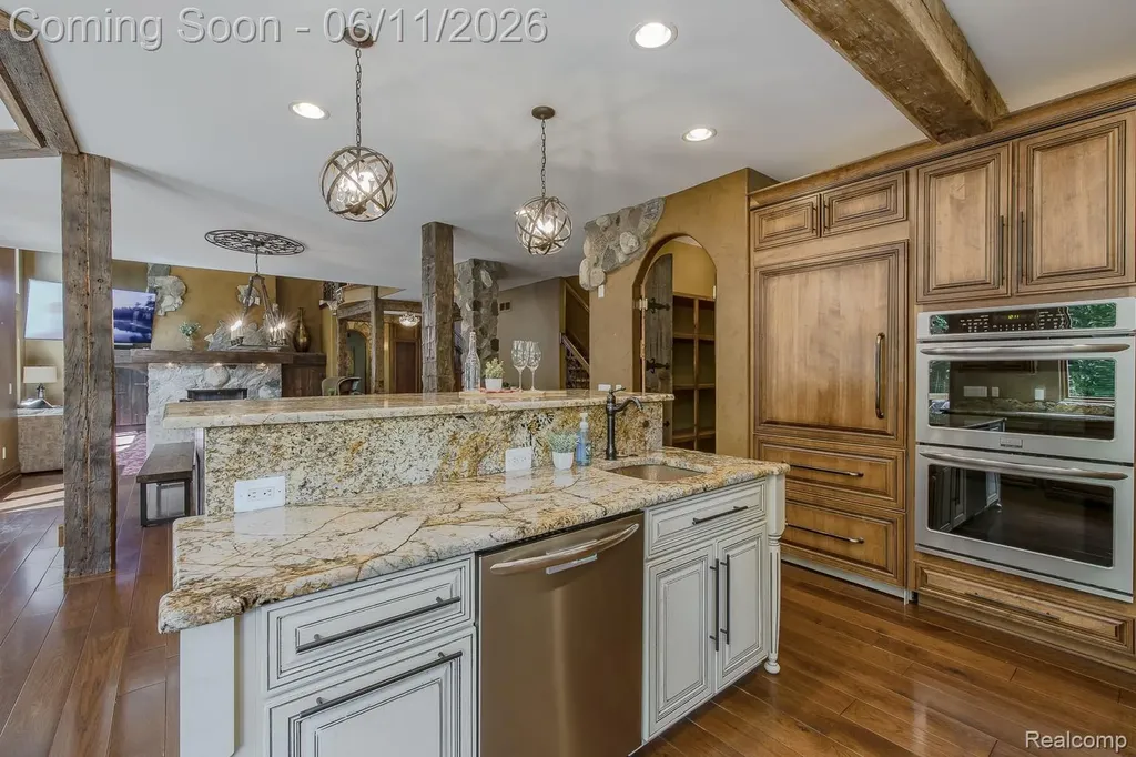 6265 Crest Forest Court E Independence Charter Township MI 48348