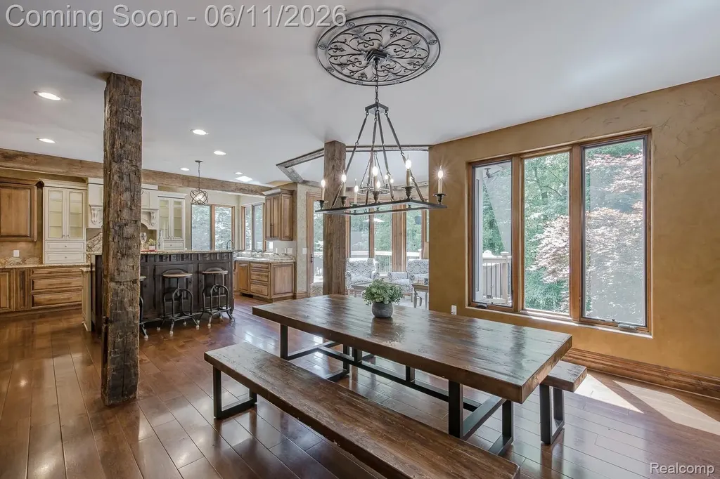 6265 Crest Forest Court E Independence Charter Township MI 48348
