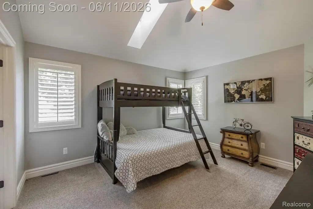 6265 Crest Forest Court E Independence Charter Township MI 48348