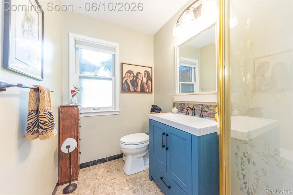 3887 Stonecrest Road West Bloomfield Charter Township MI 48322