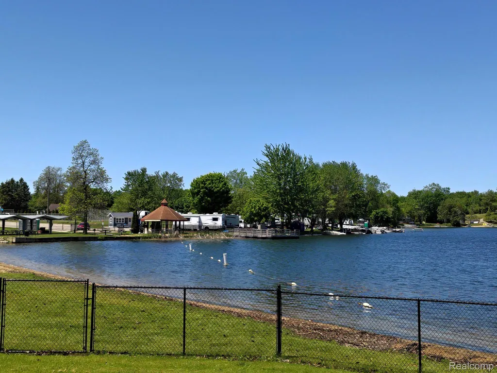 Abc Hemingway Lake Road Otter Lake Village MI 48464