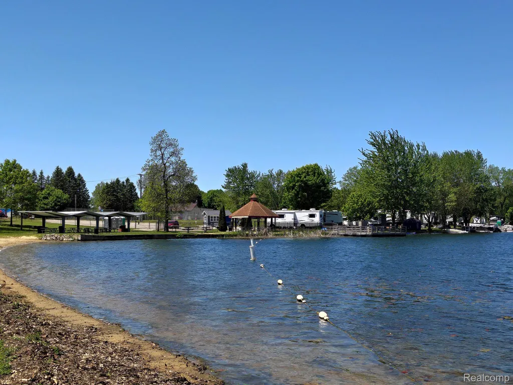 Abc Hemingway Lake Road Otter Lake Village MI 48464