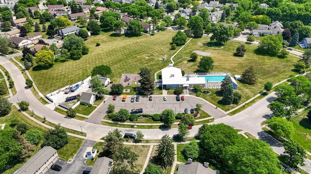 20830 W Glen Haven Circle Novi City MI 48167