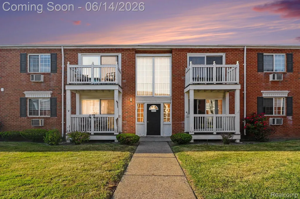 2440 Parmenter Boulevard Royal Oak City MI 48073