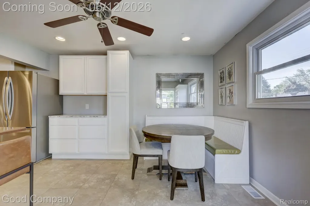1518 Bauman Avenue Royal Oak City MI 48073