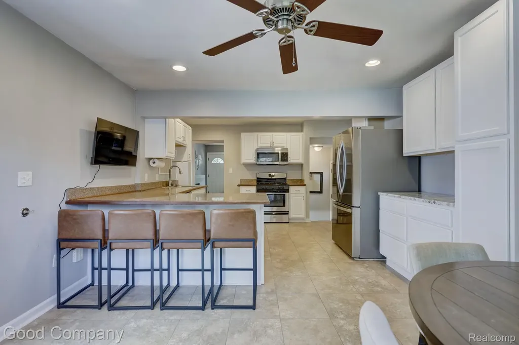 1518 Bauman Avenue Royal Oak City MI 48073
