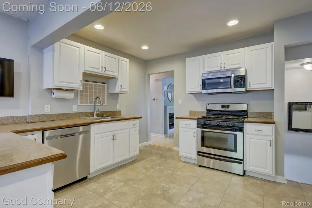 1518 Bauman Avenue Royal Oak City MI 48073