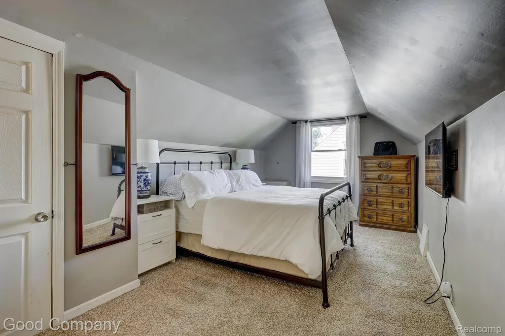 1518 Bauman Avenue Royal Oak City MI 48073