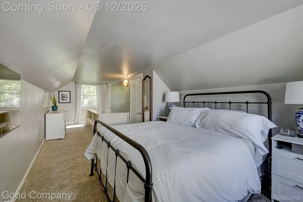 1518 Bauman Avenue Royal Oak City MI 48073
