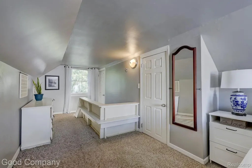 1518 Bauman Avenue Royal Oak City MI 48073