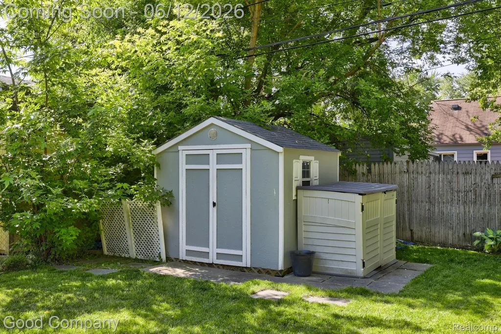 1518 Bauman Avenue Royal Oak City MI 48073