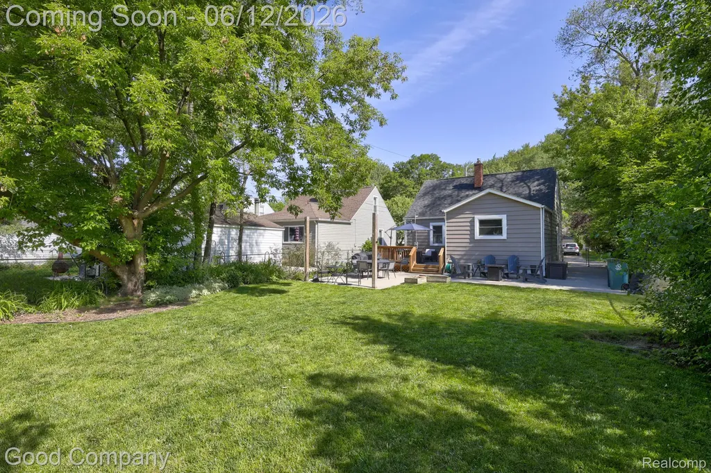 1518 Bauman Avenue Royal Oak City MI 48073