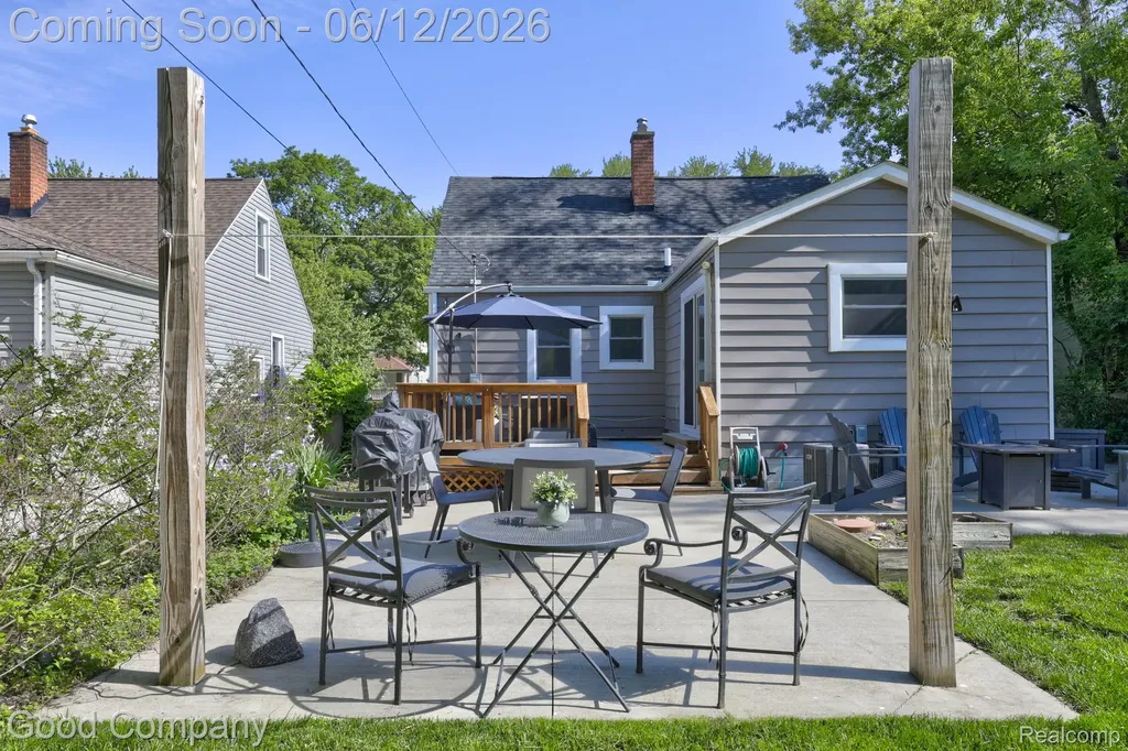 1518 Bauman Avenue Royal Oak City MI 48073