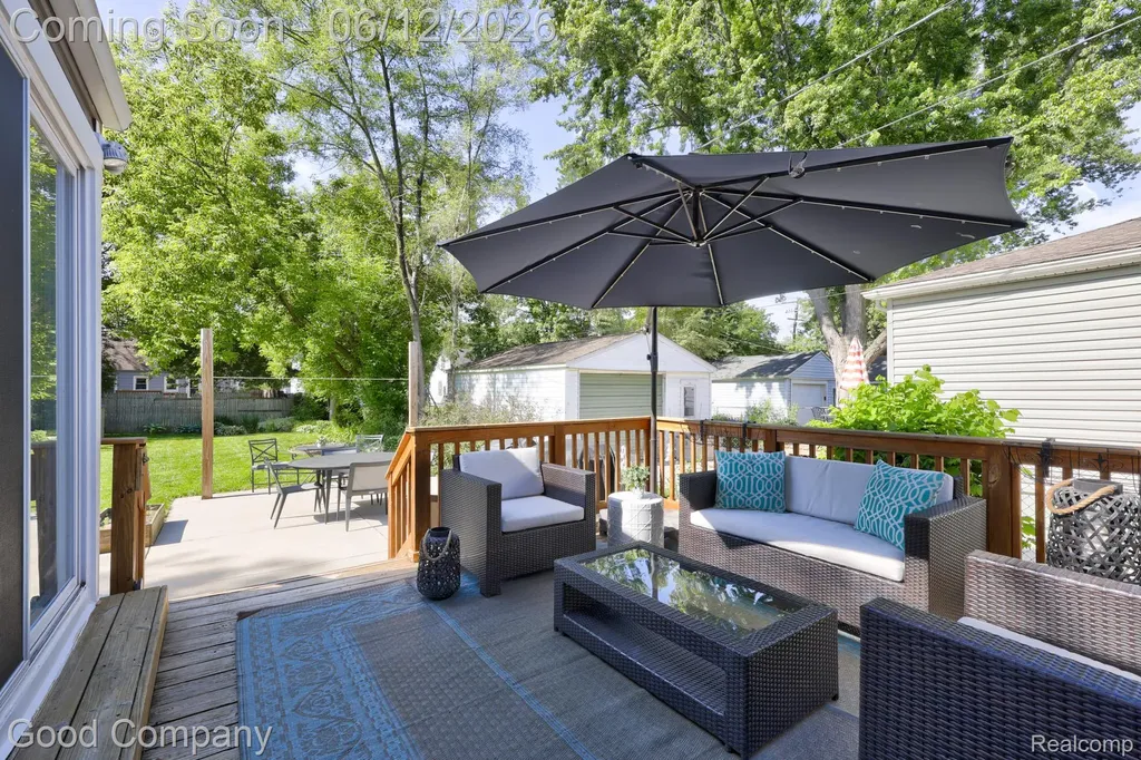 1518 Bauman Avenue Royal Oak City MI 48073