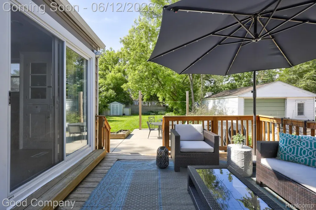1518 Bauman Avenue Royal Oak City MI 48073