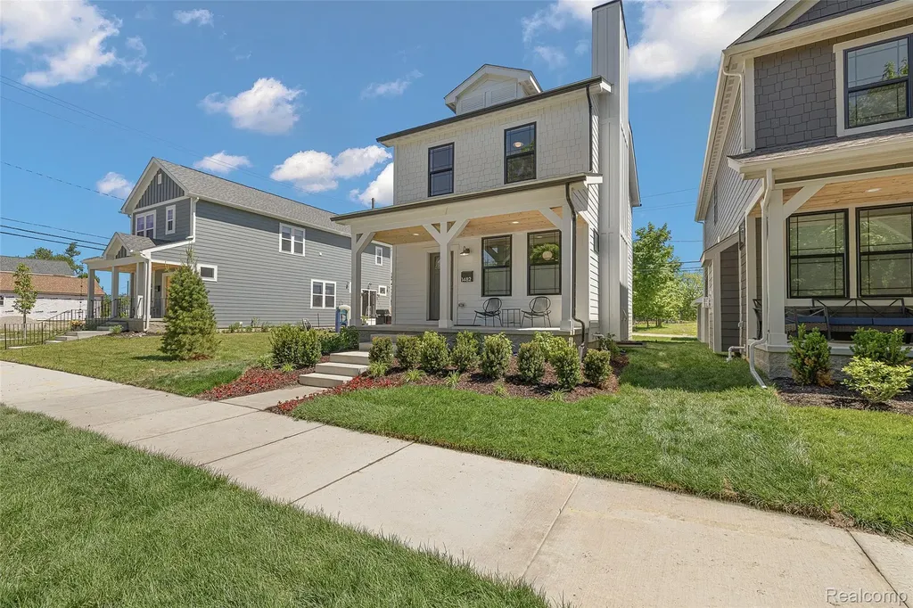 1482 Fischer Street Detroit City MI 48214