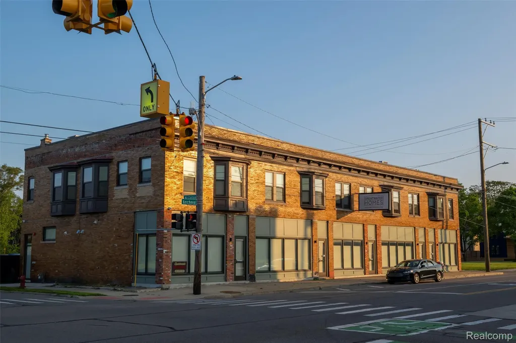 1482 Fischer Street Detroit City MI 48214