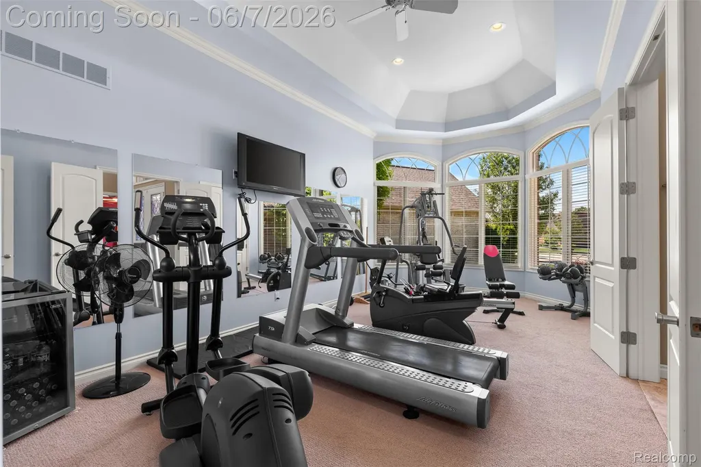 56074 Lario Court Macomb Township MI 48042