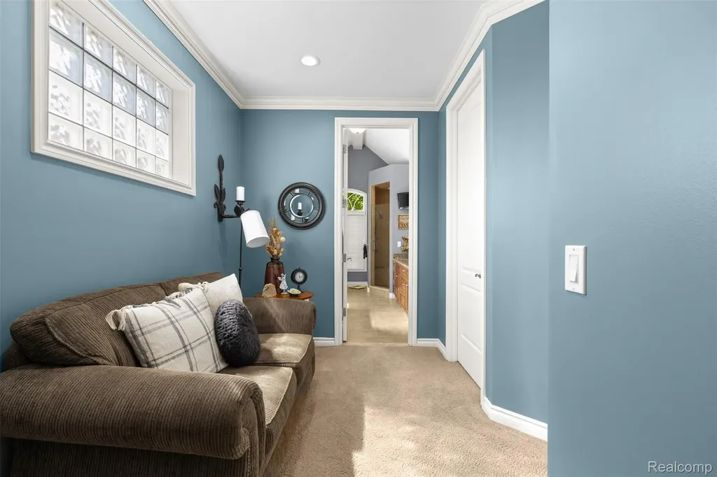 56074 Lario Court Macomb Township MI 48042