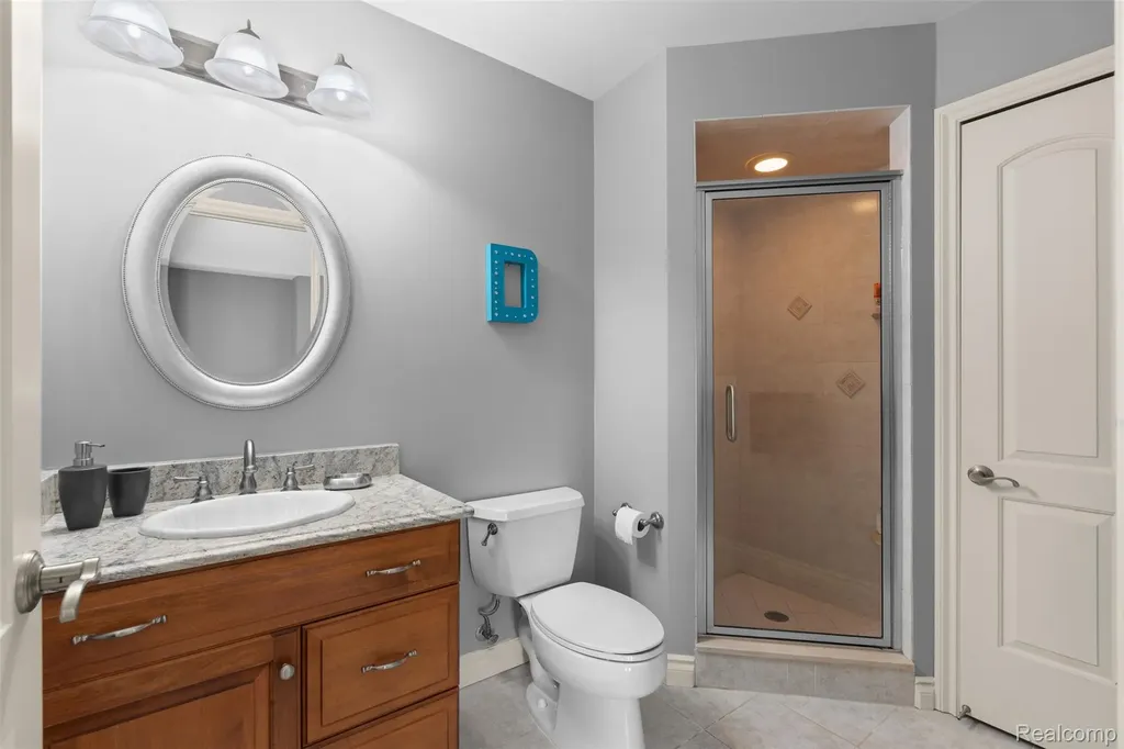 56074 Lario Court Macomb Township MI 48042