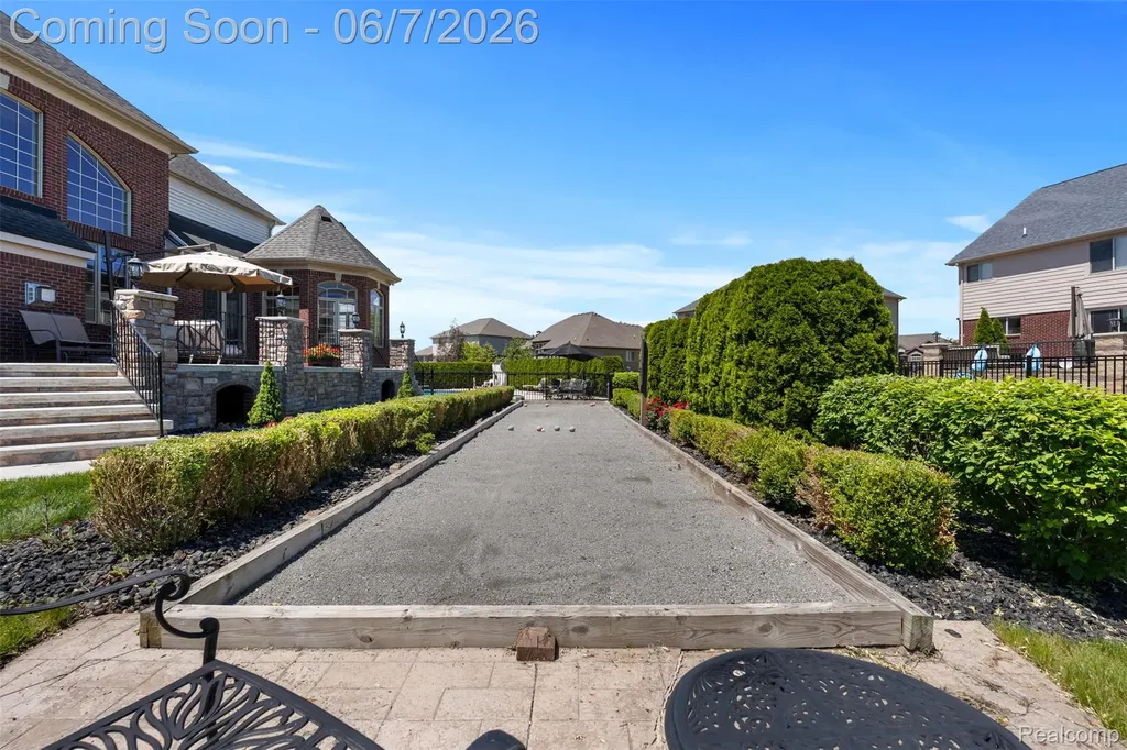 56074 Lario Court Macomb Township MI 48042
