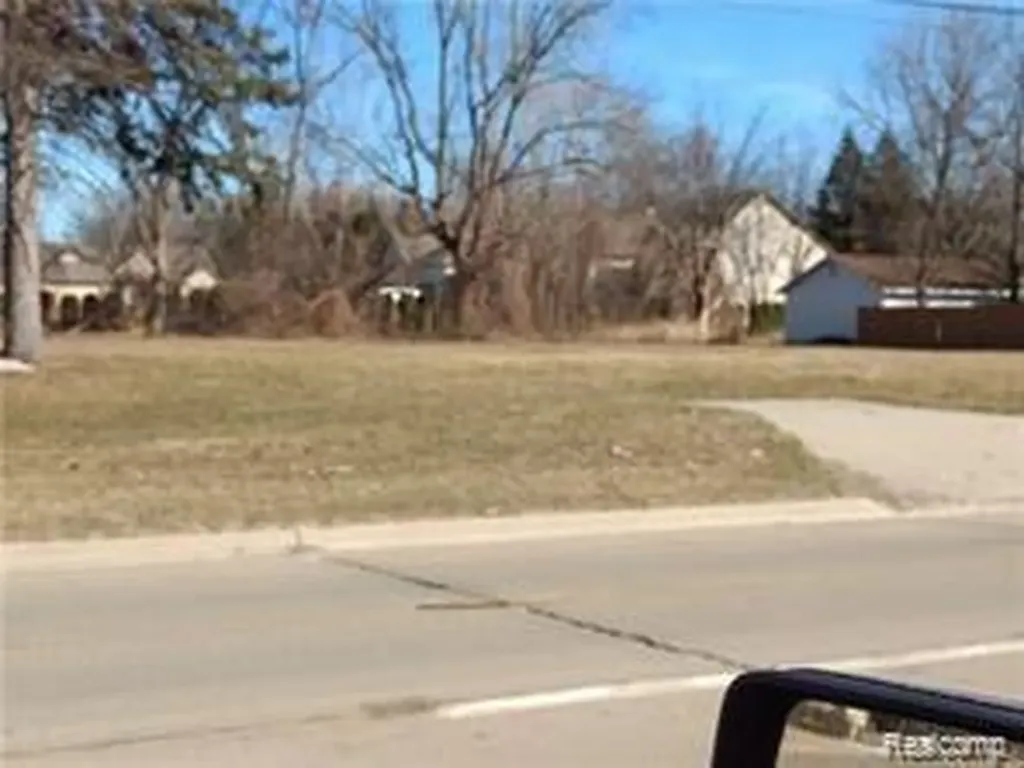 37676 Hayes Clinton Charter Township MI 48038