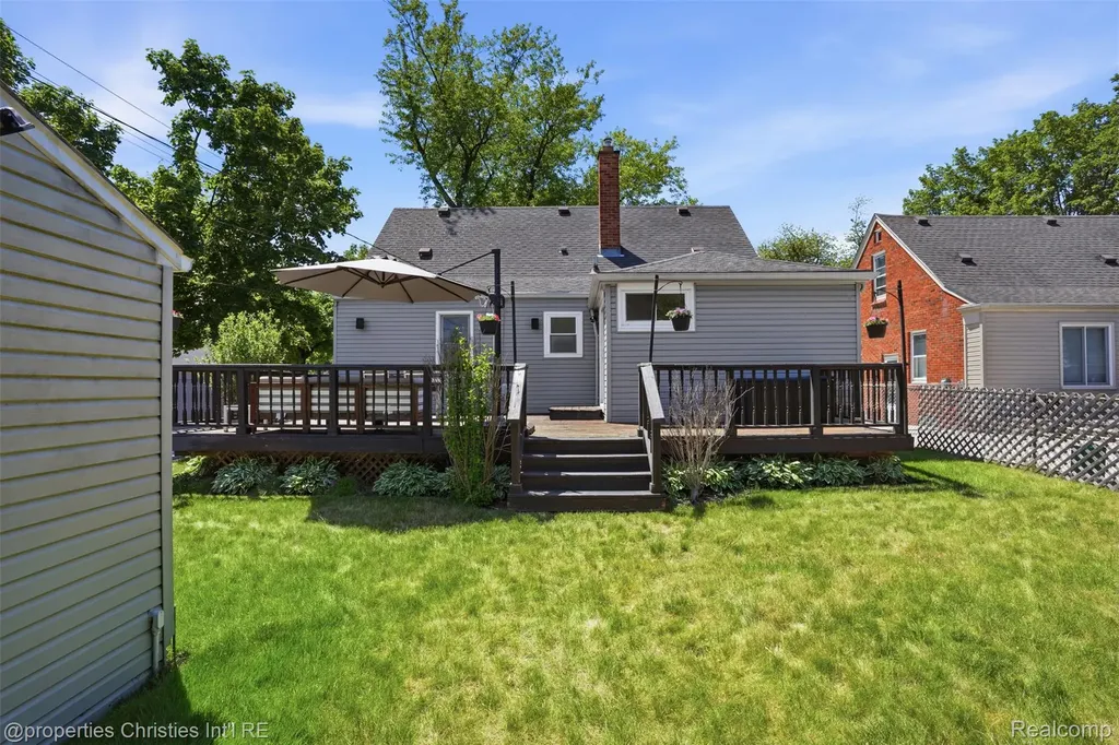 4602 Groveland Avenue Royal Oak City MI 48073