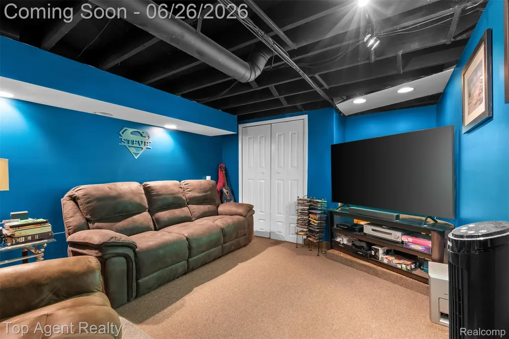 11134 Fairway Drive Sterling Heights City MI 48312