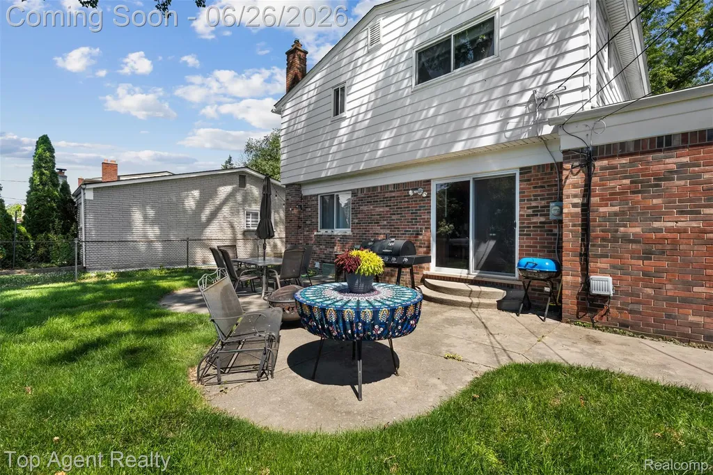 11134 Fairway Drive Sterling Heights City MI 48312