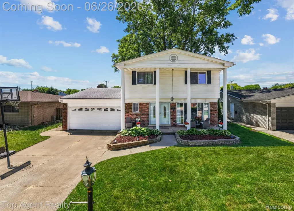 11134 Fairway Drive Sterling Heights City MI 48312