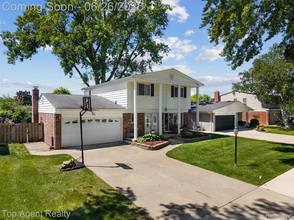 11134 Fairway Drive Sterling Heights City MI 48312