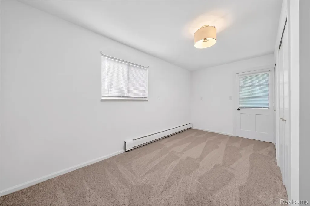16240 Forestview Drive Clinton Charter Township MI 48036