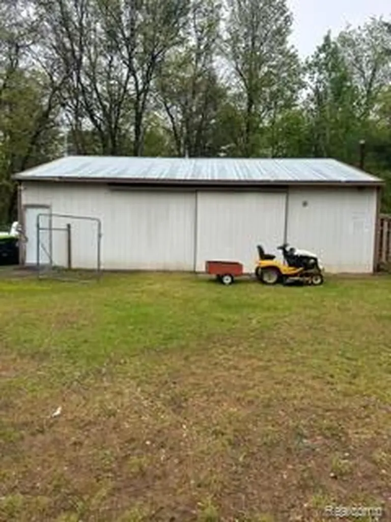 5055 Adams Road Sherman Township MI 48624