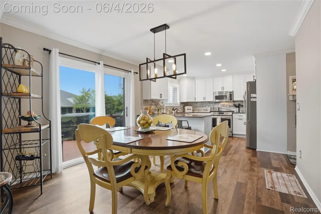 8605 Vista Court Westland City MI 48185