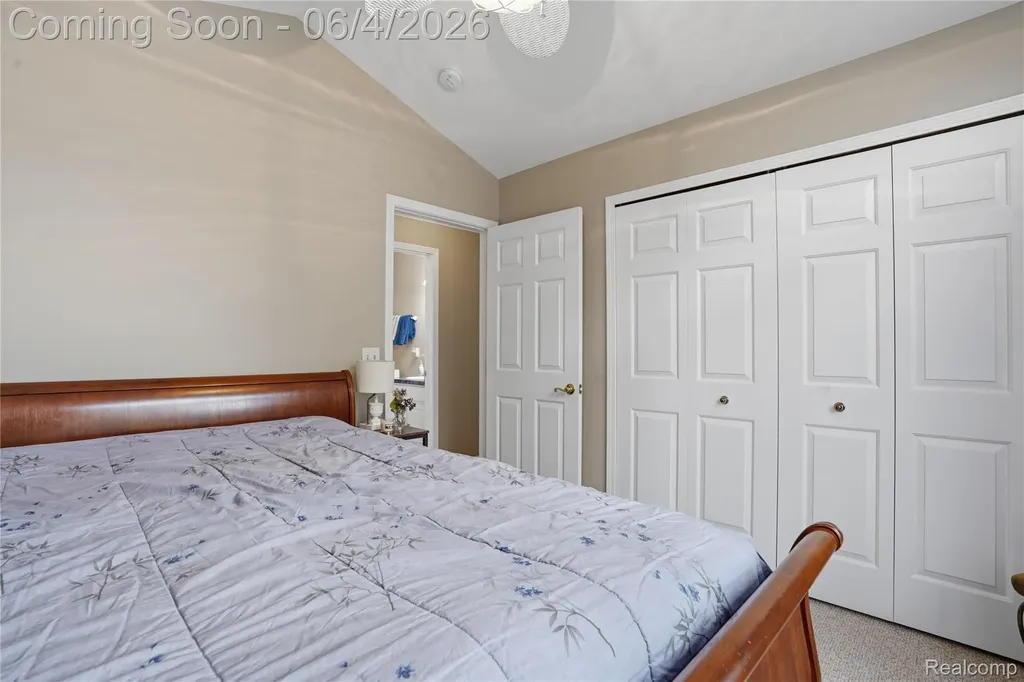 8605 Vista Court Westland City MI 48185