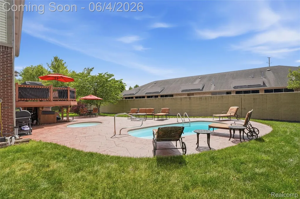 8605 Vista Court Westland City MI 48185