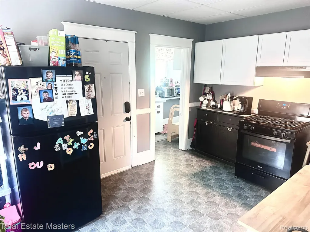1802 Oak Street Port Huron City MI 48060