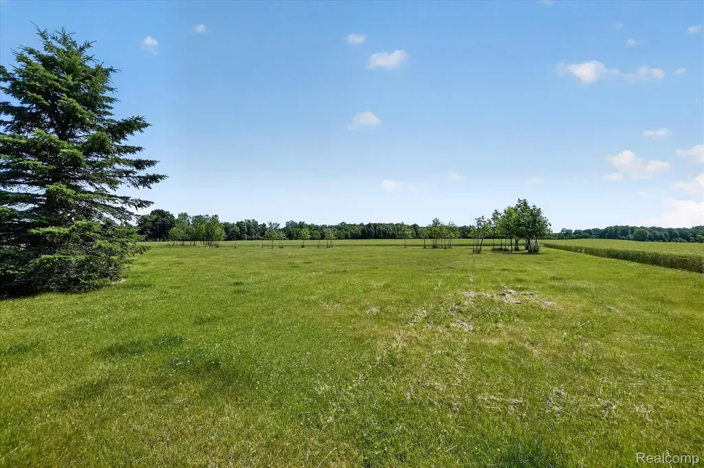 1400 N Every Road N Alaiedon Township MI 48854