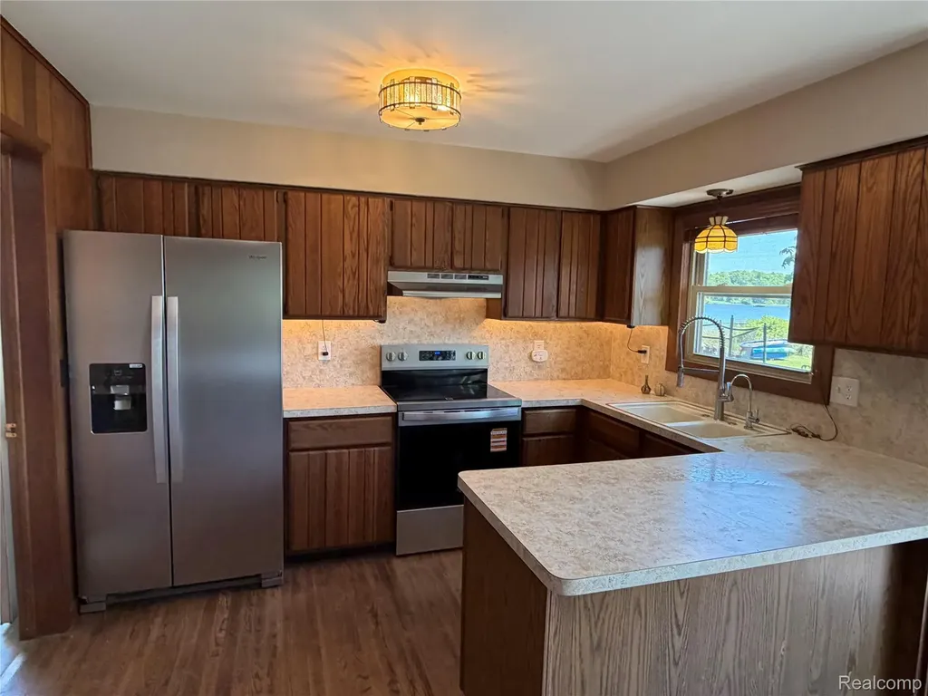 2130 Webster Park Drive Genoa Township MI 48843