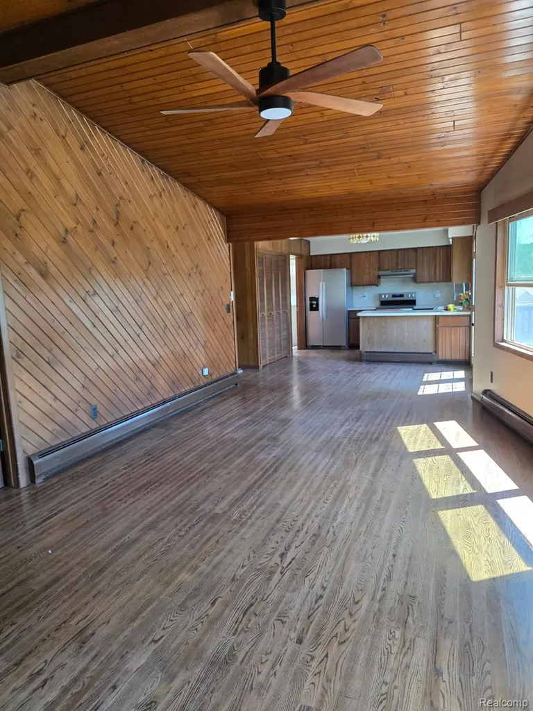 2130 Webster Park Drive Genoa Township MI 48843