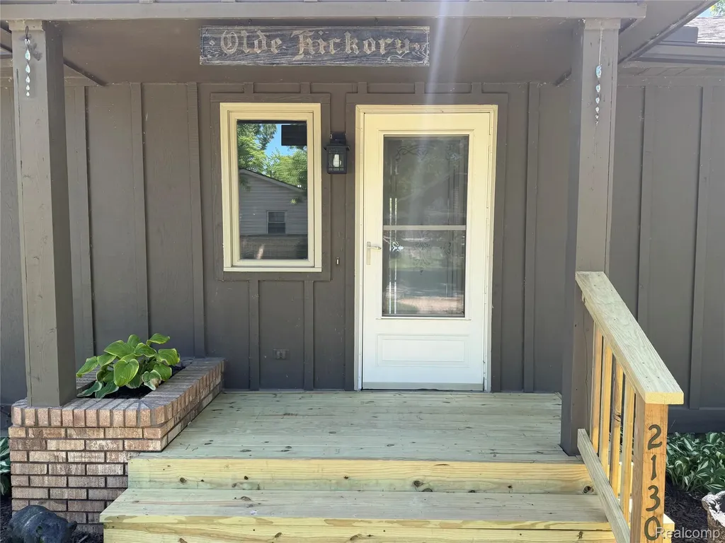 2130 Webster Park Drive Genoa Township MI 48843