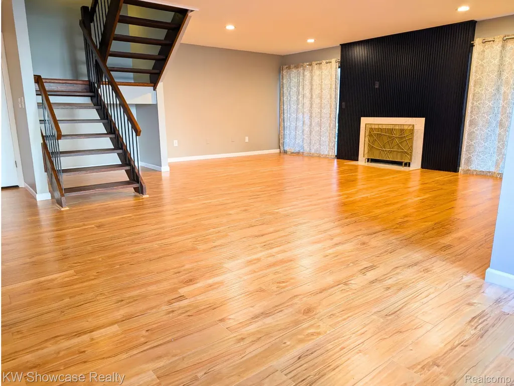 6164 Palomino Court West Bloomfield Charter Township MI 48322