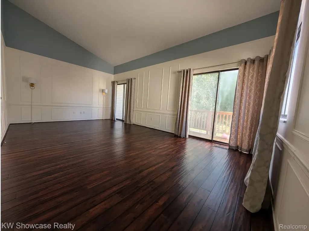 6164 Palomino Court West Bloomfield Charter Township MI 48322