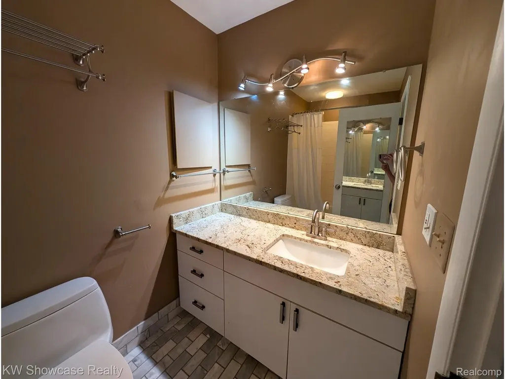 6164 Palomino Court West Bloomfield Charter Township MI 48322