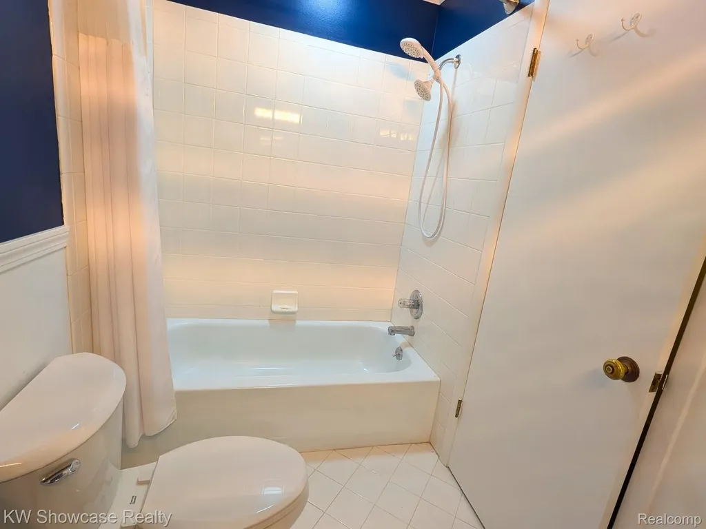 6164 Palomino Court West Bloomfield Charter Township MI 48322