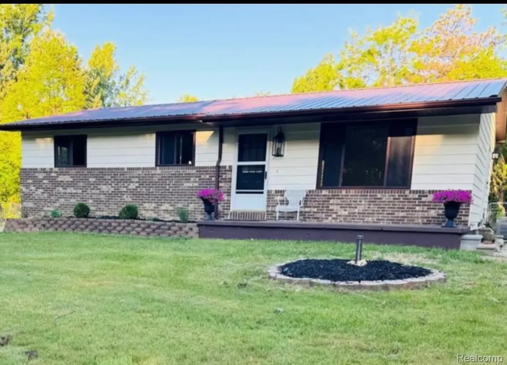 5215 Schlaud Road North Branch Township MI 48461