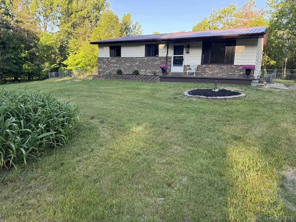 5215 Schlaud Road North Branch Township MI 48461