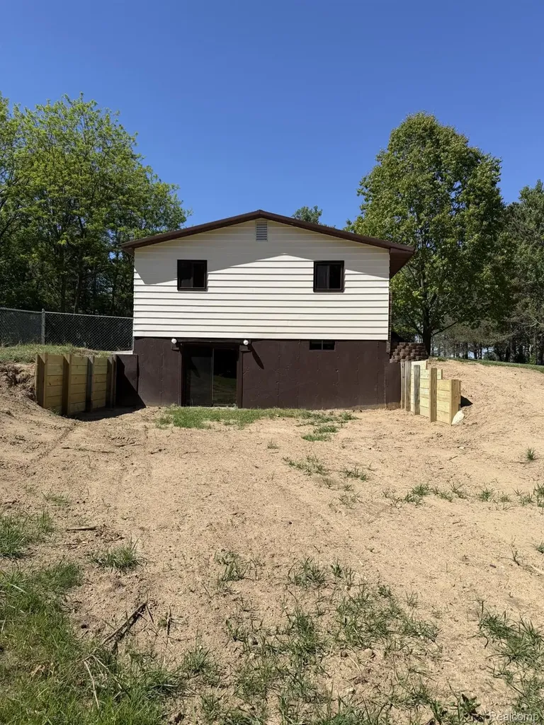 5215 Schlaud Road North Branch Township MI 48461