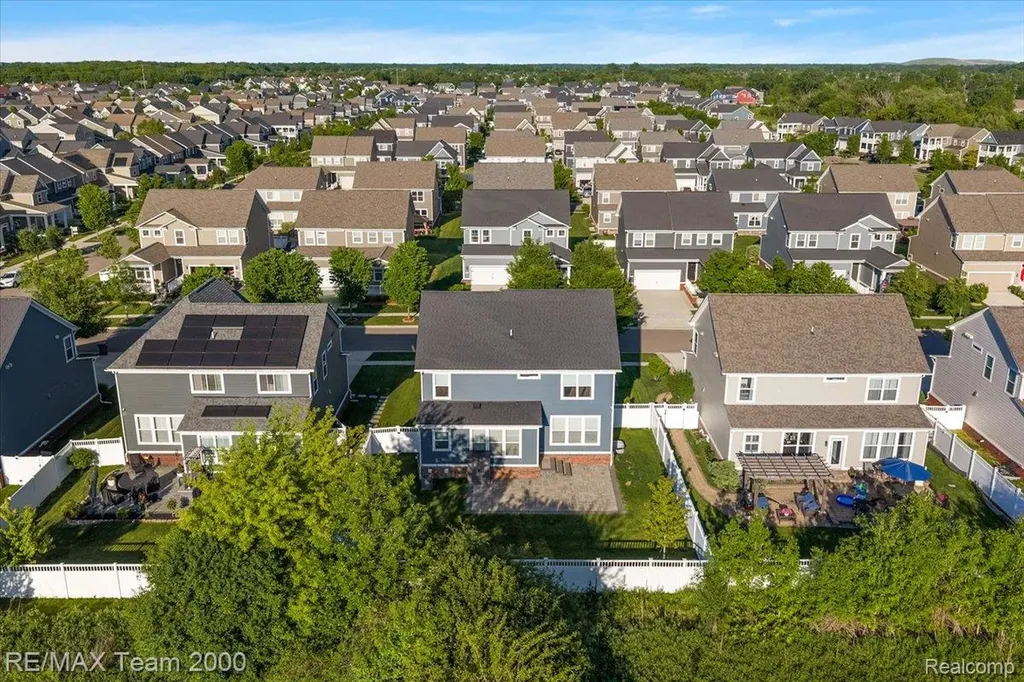 50621 Eisenhower Drive Canton Charter Township MI 48188
